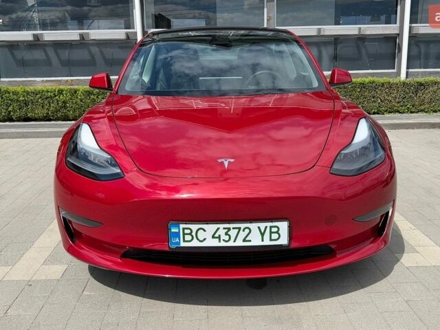 Красный Тесла Модель 3, объемом двигателя 0 л и пробегом 118 тыс. км за 18000 $, фото 1 на Automoto.ua