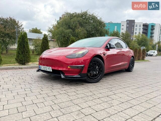 Красный Тесла Модель 3, объемом двигателя 0 л и пробегом 309 тыс. км за 18000 $, фото 1 на Automoto.ua