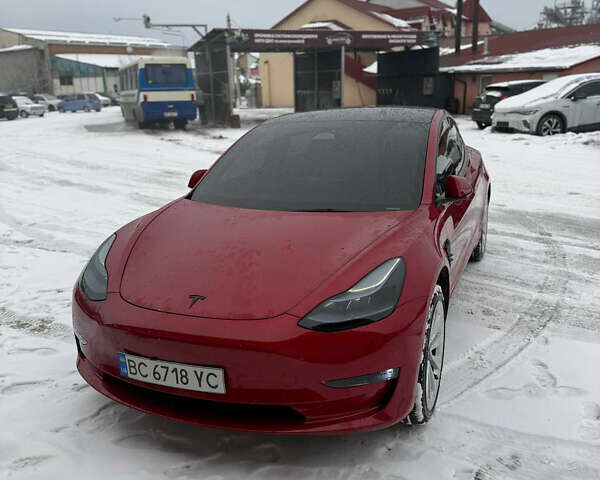 Красный Тесла Модель 3, объемом двигателя 0 л и пробегом 50 тыс. км за 24000 $, фото 1 на Automoto.ua