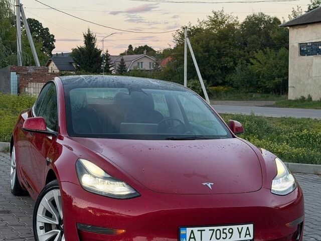 Красный Тесла Модель 3, объемом двигателя 0 л и пробегом 268 тыс. км за 18500 $, фото 1 на Automoto.ua