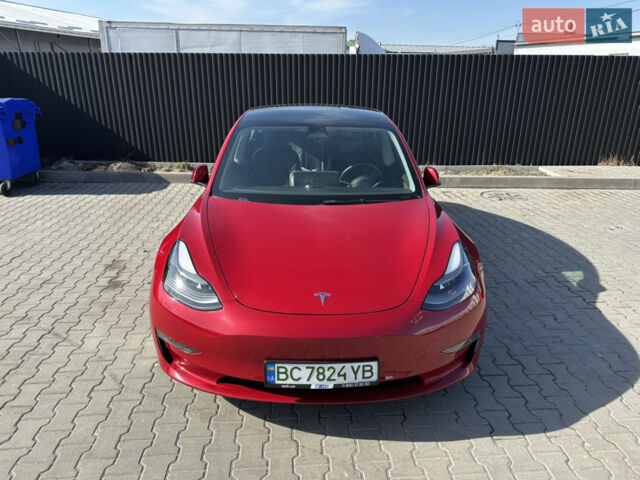 Красный Тесла Модель 3, объемом двигателя 0 л и пробегом 126 тыс. км за 18888 $, фото 1 на Automoto.ua