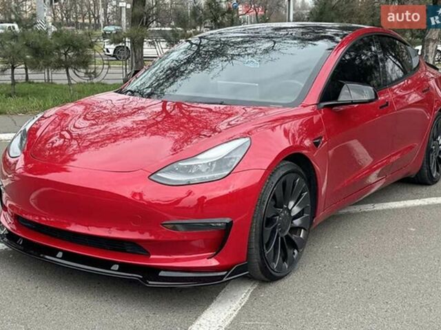Червоний Тесла Модель 3, об'ємом двигуна 0 л та пробігом 150 тис. км за 17600 $, фото 1 на Automoto.ua
