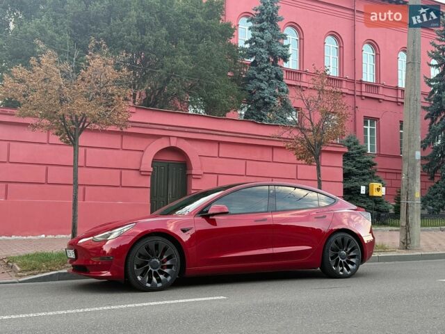 Червоний Тесла Модель 3, об'ємом двигуна 0 л та пробігом 55 тис. км за 26000 $, фото 1 на Automoto.ua