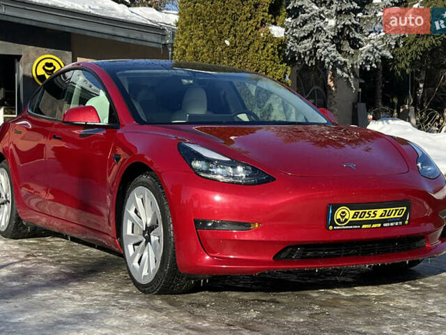 Червоний Тесла Модель 3, об'ємом двигуна 0 л та пробігом 56 тис. км за 23900 $, фото 1 на Automoto.ua