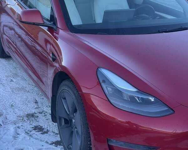 Красный Тесла Модель 3, объемом двигателя 0 л и пробегом 76 тыс. км за 30000 $, фото 1 на Automoto.ua
