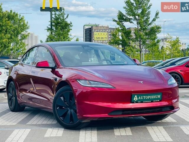 Червоний Тесла Модель 3, об'ємом двигуна 0 л та пробігом 17 тис. км за 27800 $, фото 1 на Automoto.ua