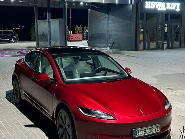 Красный Тесла Модель 3, объемом двигателя 0 л и пробегом 14 тыс. км за 27500 $, фото 1 на Automoto.ua