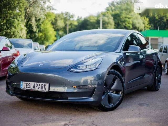 Тесла Модель 3, объемом двигателя 0 л и пробегом 110 тыс. км за 32999 $, фото 1 на Automoto.ua