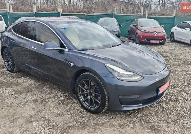 Тесла Модель 3, объемом двигателя 0 л и пробегом 145 тыс. км за 14950 $, фото 1 на Automoto.ua