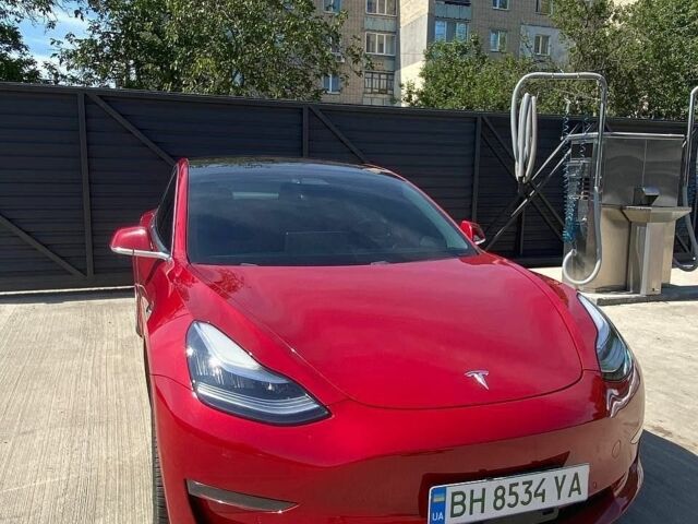 Тесла Модель 3, об'ємом двигуна 0 л та пробігом 130 тис. км за 16500 $, фото 1 на Automoto.ua
