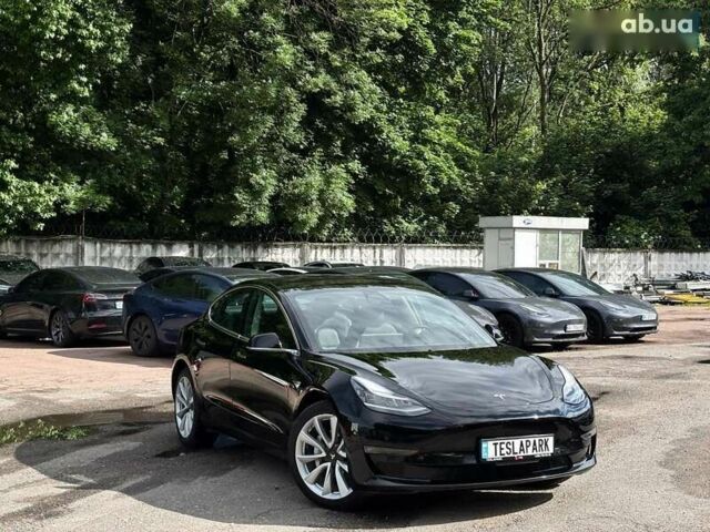 Тесла Модель 3, объемом двигателя 0 л и пробегом 115 тыс. км за 16500 $, фото 1 на Automoto.ua
