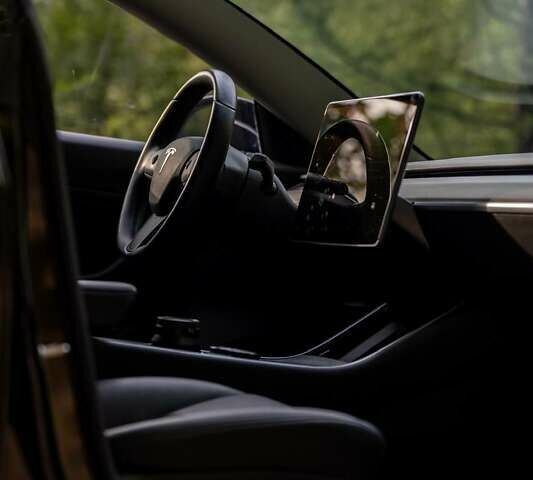 Тесла Модель 3, объемом двигателя 0 л и пробегом 112 тыс. км за 24000 $, фото 1 на Automoto.ua