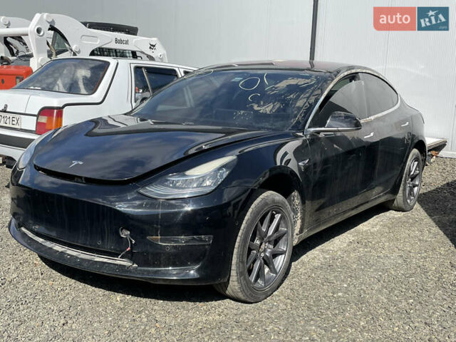 Тесла Модель 3, объемом двигателя 0 л и пробегом 116 тыс. км за 10300 $, фото 1 на Automoto.ua