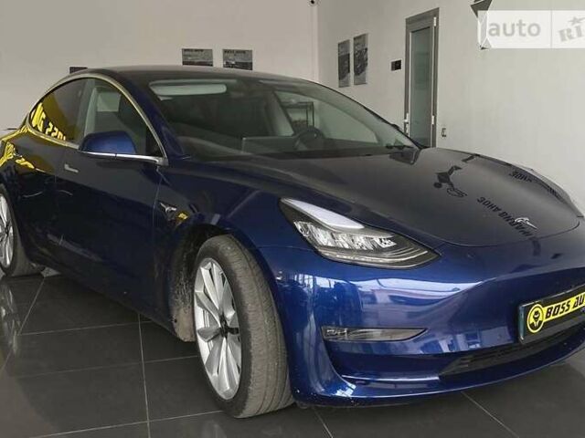Тесла Модель 3, объемом двигателя 0 л и пробегом 70 тыс. км за 20500 $, фото 1 на Automoto.ua