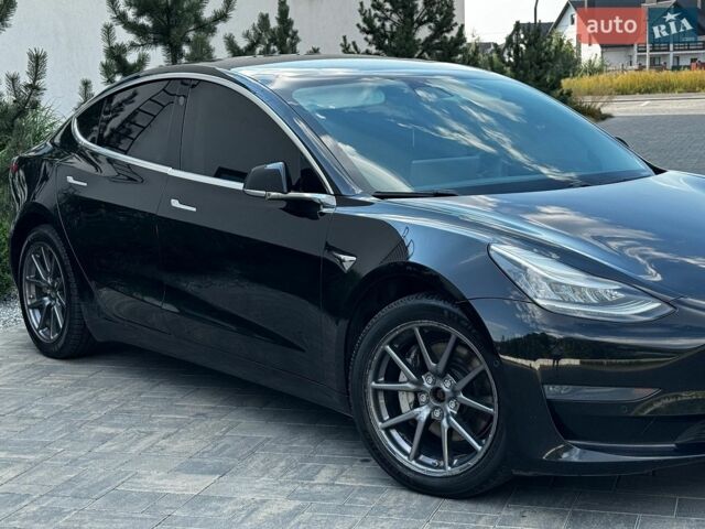 Тесла Модель 3, об'ємом двигуна 0 л та пробігом 330 тис. км за 12200 $, фото 1 на Automoto.ua