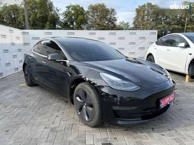 Тесла Модель 3, объемом двигателя 0 л и пробегом 163 тыс. км за 13300 $, фото 1 на Automoto.ua