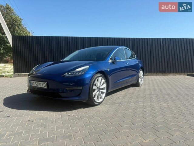 Тесла Модель 3, объемом двигателя 0 л и пробегом 130 тыс. км за 14200 $, фото 1 на Automoto.ua
