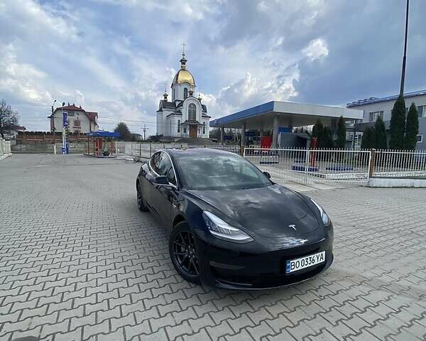 Тесла Модель 3, об'ємом двигуна 0 л та пробігом 64 тис. км за 33300 $, фото 1 на Automoto.ua