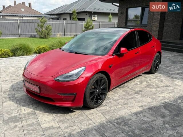 Тесла Модель 3, объемом двигателя 0 л и пробегом 165 тыс. км за 16899 $, фото 1 на Automoto.ua
