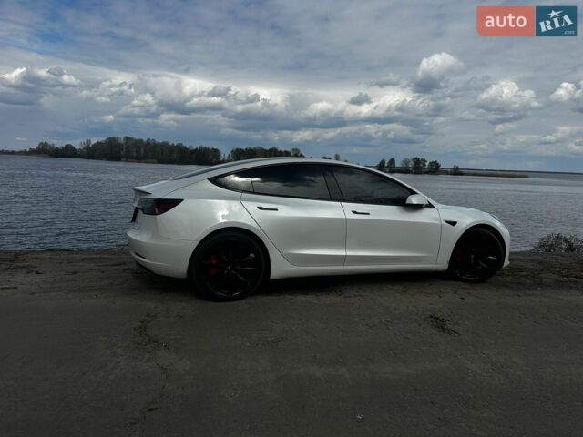 Тесла Модель 3, об'ємом двигуна 0 л та пробігом 110 тис. км за 18500 $, фото 1 на Automoto.ua