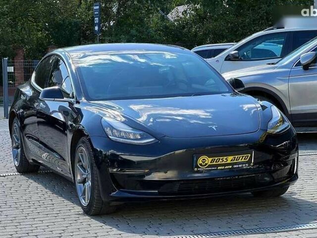 Тесла Модель 3, объемом двигателя 0 л и пробегом 90 тыс. км за 20800 $, фото 1 на Automoto.ua