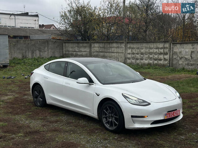 Тесла Модель 3, объемом двигателя 0 л и пробегом 311 тыс. км за 11900 $, фото 1 на Automoto.ua
