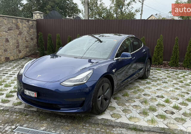 Тесла Модель 3, объемом двигателя 0 л и пробегом 166 тыс. км за 17900 $, фото 1 на Automoto.ua