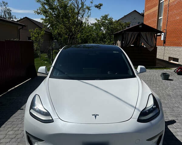 Тесла Модель 3, об'ємом двигуна 0 л та пробігом 91 тис. км за 17000 $, фото 1 на Automoto.ua