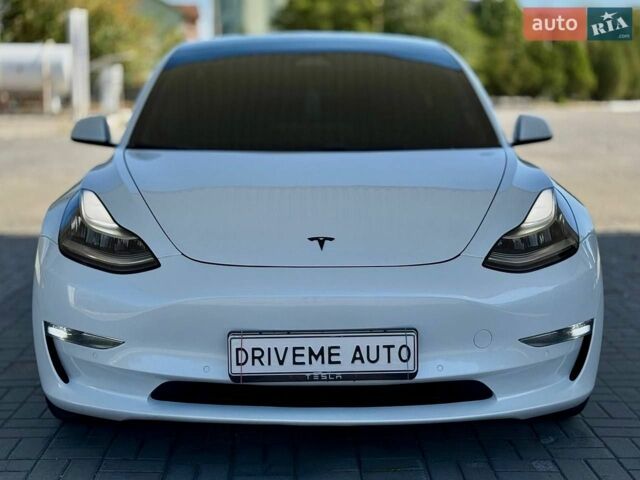 Тесла Модель 3, объемом двигателя 0 л и пробегом 77 тыс. км за 17999 $, фото 1 на Automoto.ua