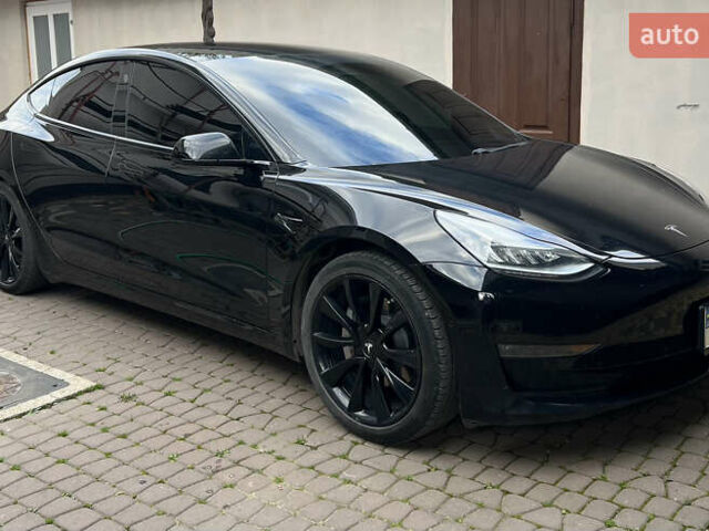 Тесла Модель 3, объемом двигателя 0 л и пробегом 123 тыс. км за 16600 $, фото 1 на Automoto.ua