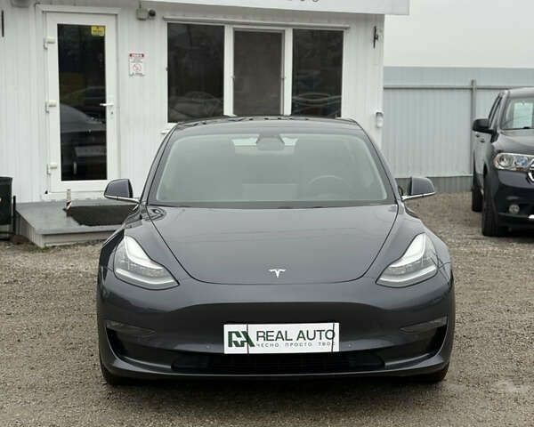 Тесла Модель 3, объемом двигателя 0 л и пробегом 150 тыс. км за 15900 $, фото 1 на Automoto.ua