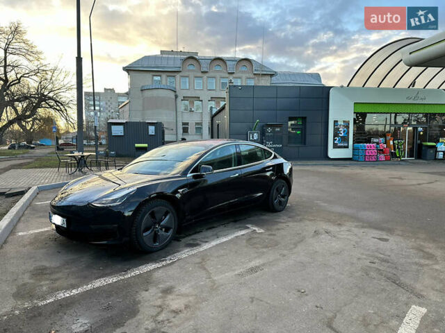Тесла Модель 3, объемом двигателя 0 л и пробегом 110 тыс. км за 21000 $, фото 1 на Automoto.ua