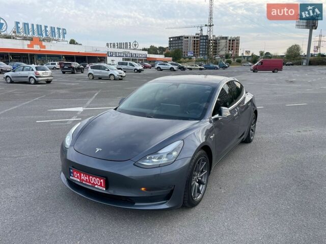 Тесла Модель 3, объемом двигателя 0 л и пробегом 230 тыс. км за 15000 $, фото 1 на Automoto.ua