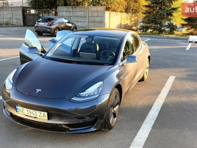 Тесла Модель 3, объемом двигателя 0 л и пробегом 77 тыс. км за 21500 $, фото 1 на Automoto.ua