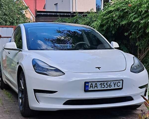 Тесла Модель 3, об'ємом двигуна 0 л та пробігом 65 тис. км за 17800 $, фото 1 на Automoto.ua