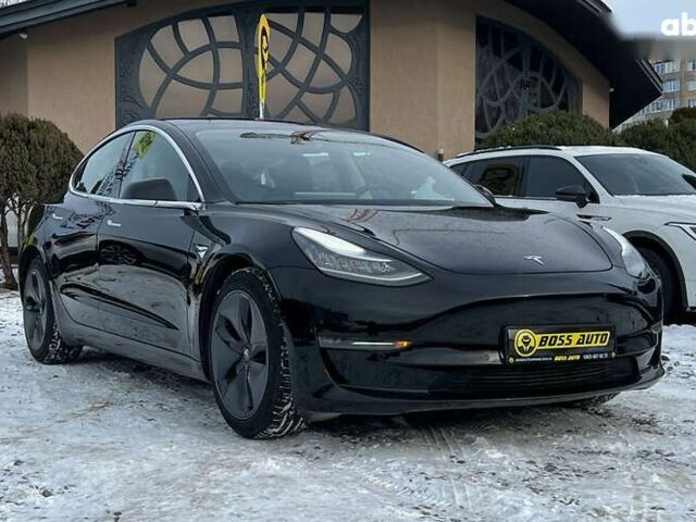 Тесла Модель 3, об'ємом двигуна 0 л та пробігом 50 тис. км за 18650 $, фото 1 на Automoto.ua