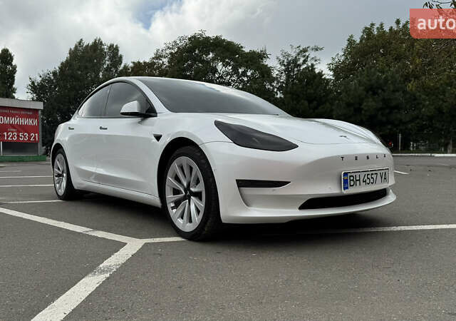 Тесла Модель 3, объемом двигателя 0 л и пробегом 95 тыс. км за 19000 $, фото 1 на Automoto.ua