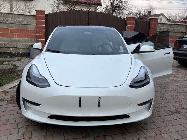 Тесла Модель 3, объемом двигателя 0 л и пробегом 96 тыс. км за 18500 $, фото 1 на Automoto.ua