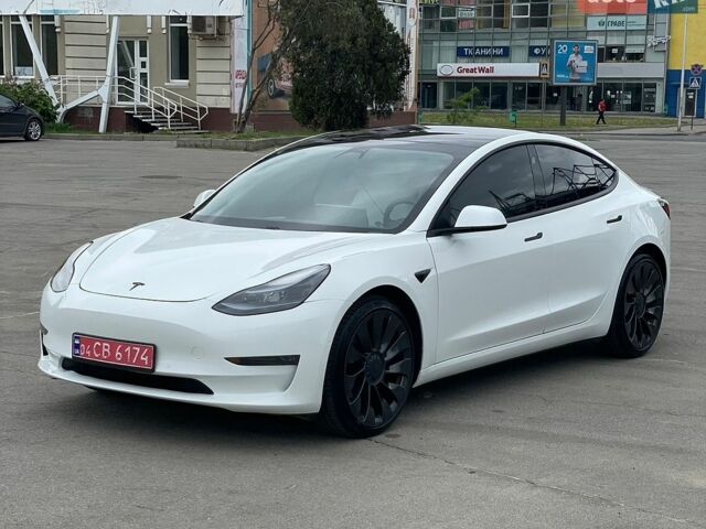 Тесла Модель 3, объемом двигателя 0 л и пробегом 38 тыс. км за 22300 $, фото 1 на Automoto.ua