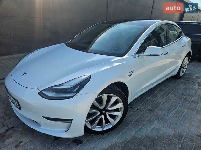 Тесла Модель 3, объемом двигателя 0 л и пробегом 120 тыс. км за 16500 $, фото 1 на Automoto.ua