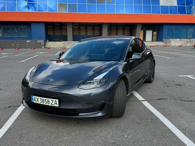 Тесла Модель 3, объемом двигателя 0 л и пробегом 43 тыс. км за 23300 $, фото 1 на Automoto.ua