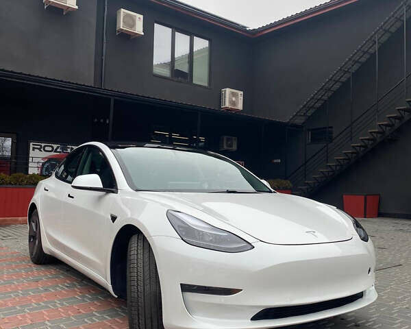 Тесла Модель 3, об'ємом двигуна 0 л та пробігом 4 тис. км за 25800 $, фото 1 на Automoto.ua