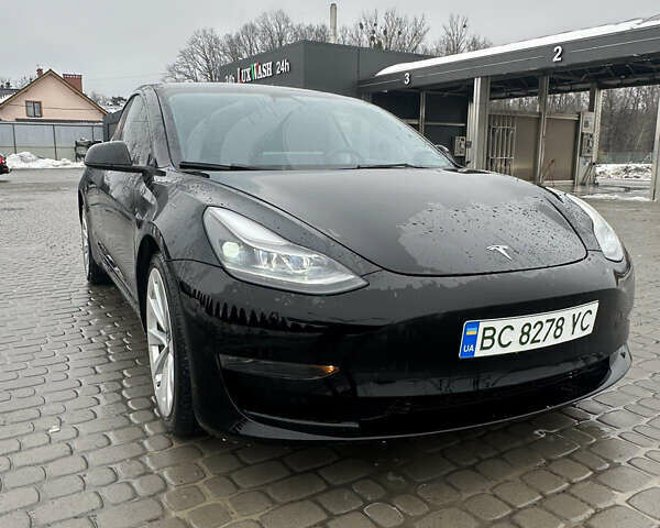 Тесла Модель 3, объемом двигателя 0 л и пробегом 65 тыс. км за 19500 $, фото 1 на Automoto.ua