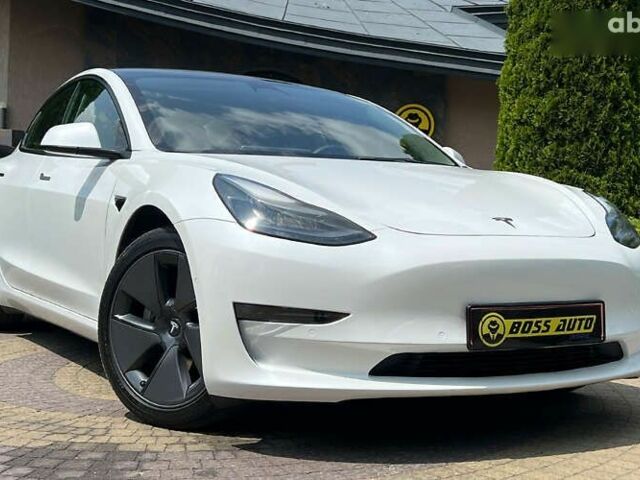 Тесла Модель 3, объемом двигателя 0 л и пробегом 161 тыс. км за 18800 $, фото 1 на Automoto.ua
