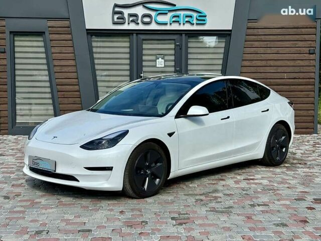 Тесла Модель 3, объемом двигателя 0 л и пробегом 26 тыс. км за 22900 $, фото 1 на Automoto.ua