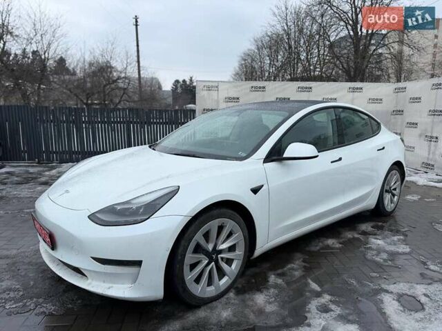 Тесла Модель 3, объемом двигателя 0 л и пробегом 196 тыс. км за 12700 $, фото 1 на Automoto.ua