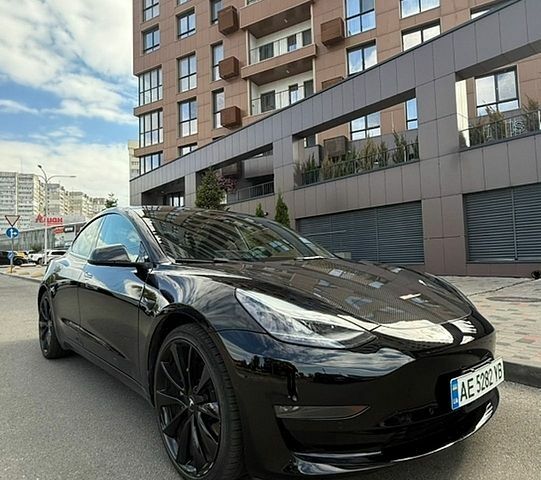 Тесла Модель 3, объемом двигателя 0 л и пробегом 73 тыс. км за 21000 $, фото 1 на Automoto.ua