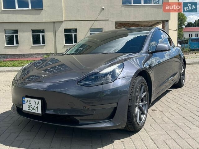Тесла Модель 3, объемом двигателя 0 л и пробегом 233 тыс. км за 17600 $, фото 1 на Automoto.ua
