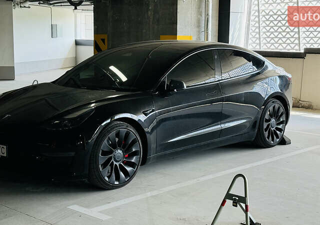 Тесла Модель 3, объемом двигателя 0 л и пробегом 30 тыс. км за 33500 $, фото 1 на Automoto.ua