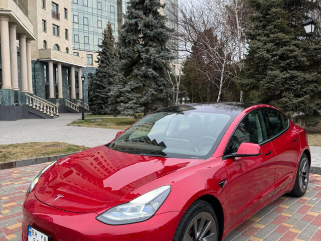 Тесла Модель 3, объемом двигателя 0 л и пробегом 68 тыс. км за 20800 $, фото 1 на Automoto.ua